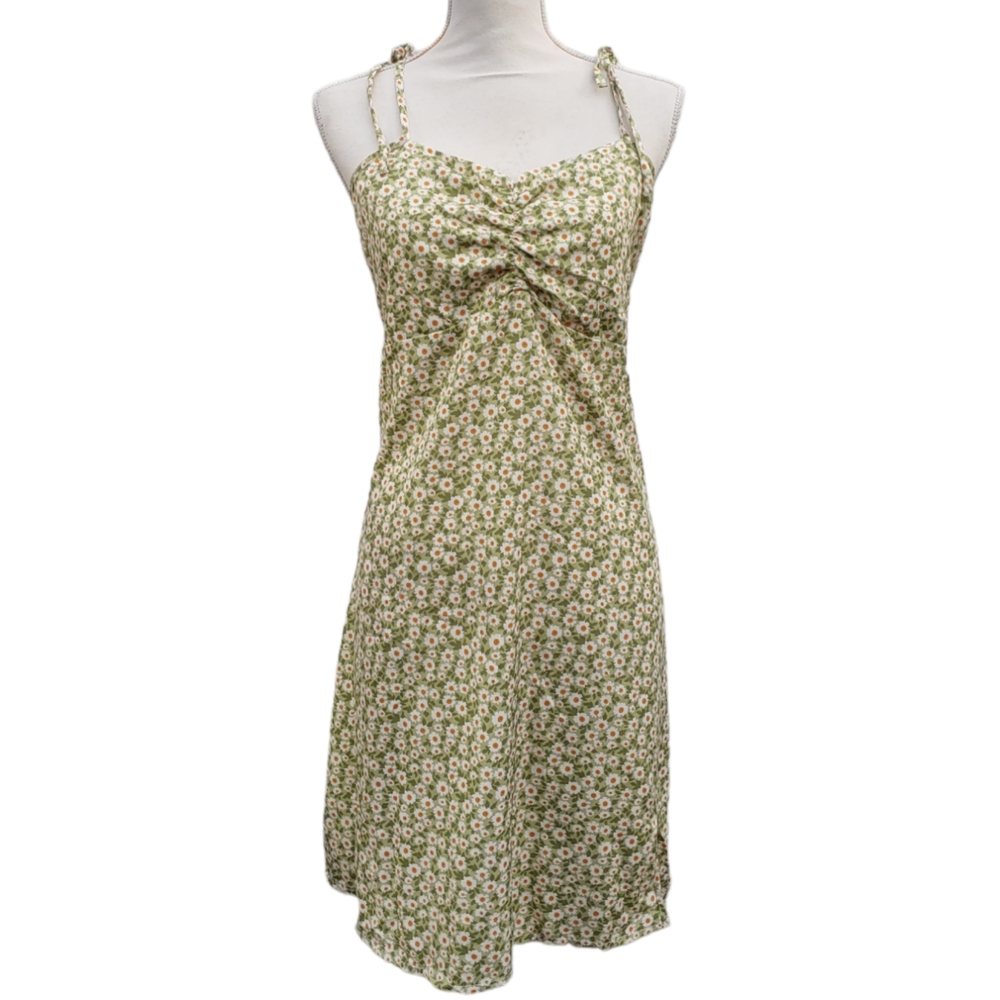 NWOT Ideal Summer Dress #1 Spaghetti Straps Zip Back All Over Daisy Prin…